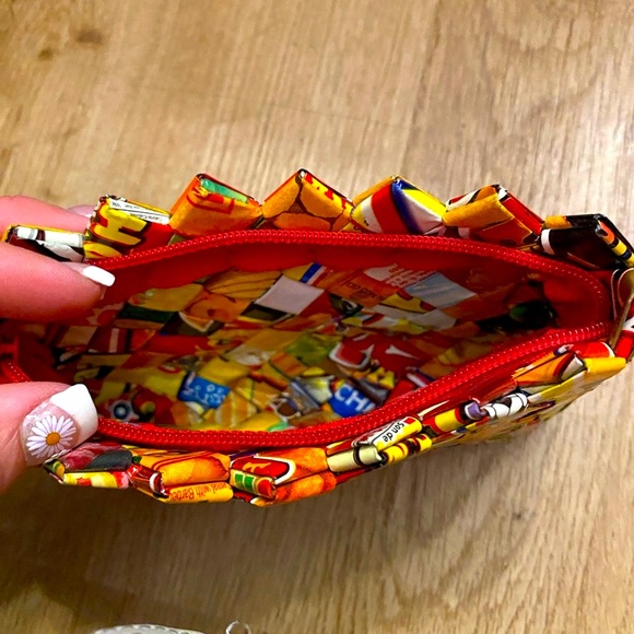 Colorful Woven Recycled Clutch - Picture 6 of 7